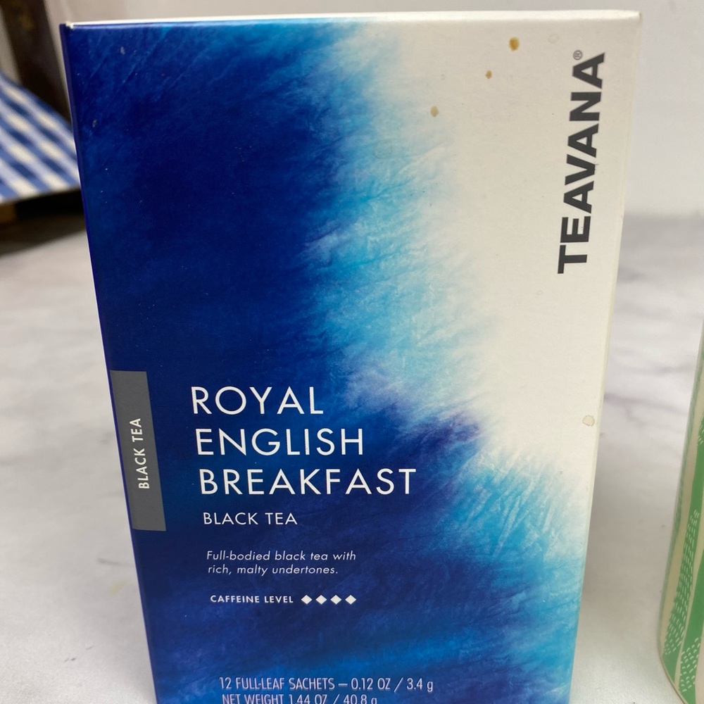 🥳SALE🥳RARE TEAVANA Starbucks Royal English Tea & Mint Majesty Tea + mug - Picture 3 of 15